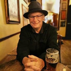 Meet your Posher, Barry